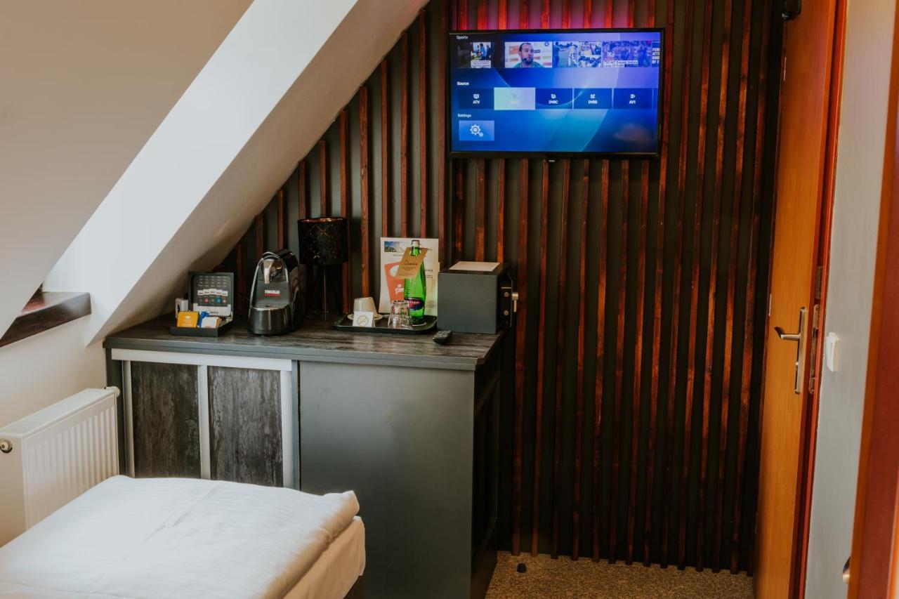 Wellness Hotel Liberecka Vysina Exteriör bild